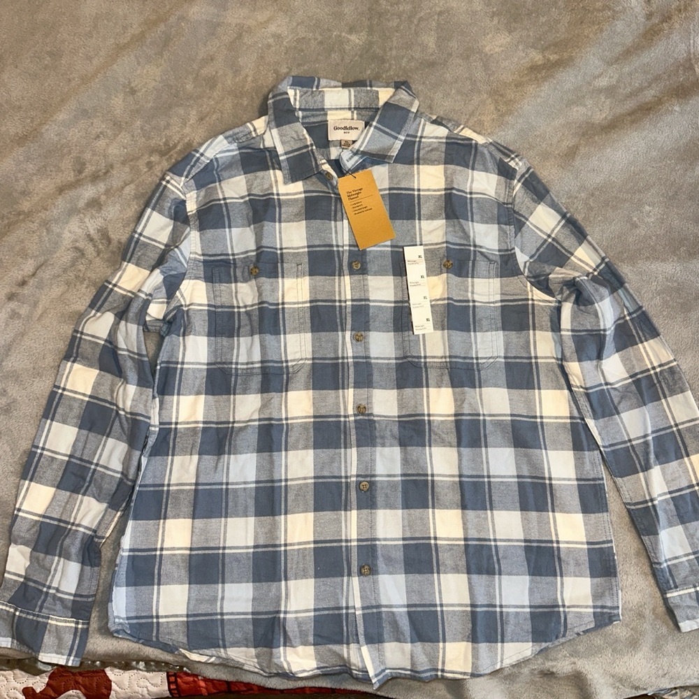 Goodfellow Men's Blue and White Plaid Flannel Shirt